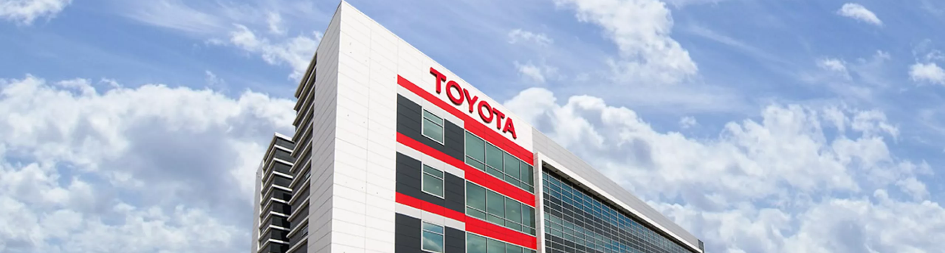 Изображение на странице TOYOTA ПОДВЕЛА ИТОГИ ПРОДАЖ В РОССИИ ЗА 2021 ГОД Тойота Центр Ростов-на-Дону Юг
